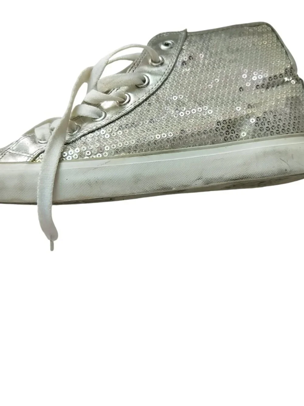 Gotta Flurt Sneakers Disco II Hi Silver Sequin Size 7.5  Scuff Marks on Rubber